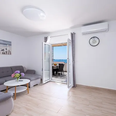 Lucky Bay - Comfort & Terrace Vibes